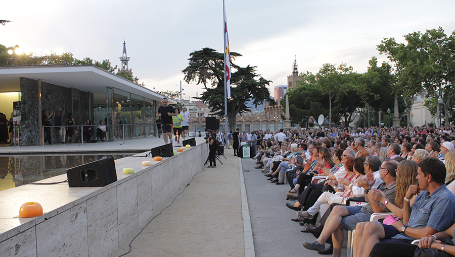 TEATRE_BARCELONA-neus_riba_bertolin-DAGOLL_DAGOM_40_ANYS-REVISTA_joan_lluis_bozzo-anna_rosa_cisquella-miquel_periel_1