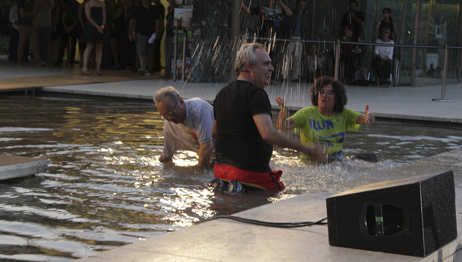 TEATRE_BARCELONA-neus_riba_bertolin-DAGOLL_DAGOM_40_ANYS-REVISTA_joan_lluis_bozzo-anna_rosa_cisquella-miquel_periel_2