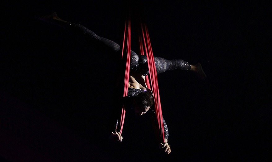 TEATRE_BARCELONA-the_hole_2-autoria_neus_riba-REVISTA_7