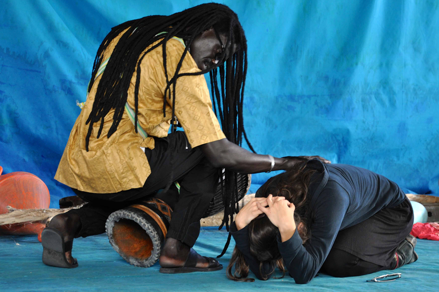 TEATRE_BARCELONA-Lampedusa_beach_3