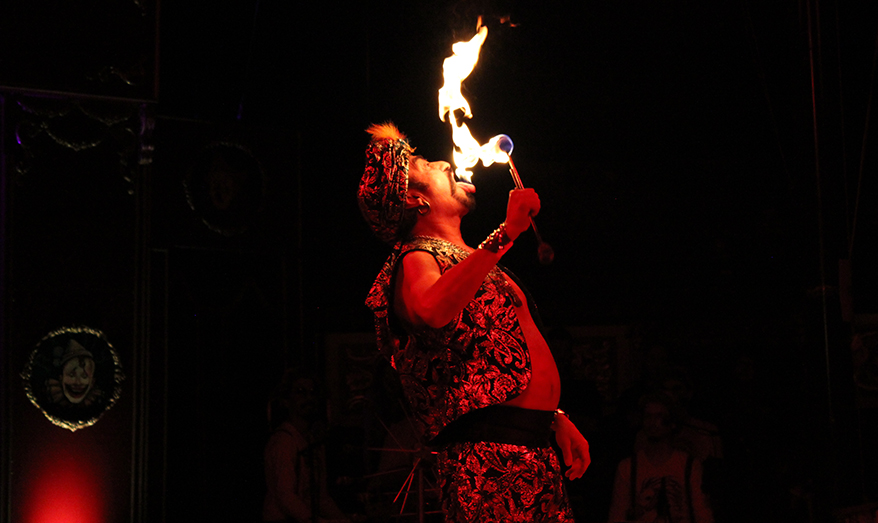 TEATRE_BARCELONA-nit_del_circ-premis_zirkolika-neus_riba-REVISTA_8