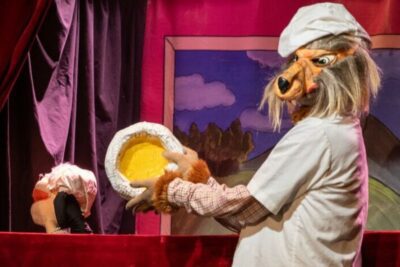 TEATRE-BARCELONA-GALERIA-La-Caputxeta-i-el-llop (1)