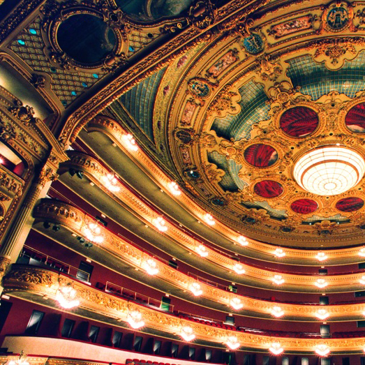 Vivaldi, Puccini, Verdi y Strauss, solidarios con el Raval