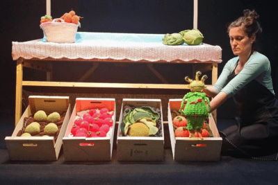 teatre barcelona-l'eruga voladora (1)