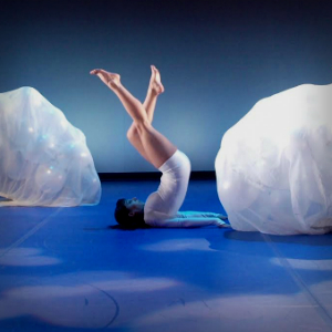 Una trilogia per unir plàstica i dansa