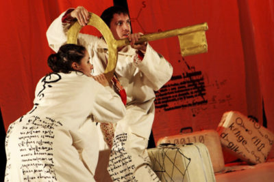 TEATRE_BARCELONA-escenes_d_infants_2