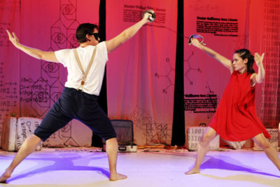 TEATRE_BARCELONA-escenes_d_infants_3