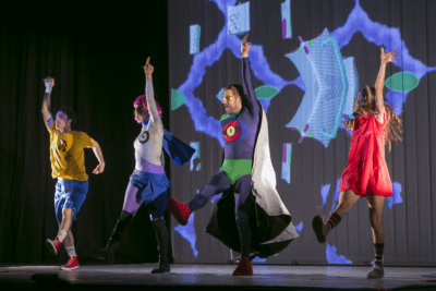 teatre barcelona-alici al pais dels mobils (1)