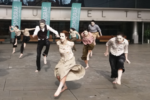 Sismògraf, explosió de dansa