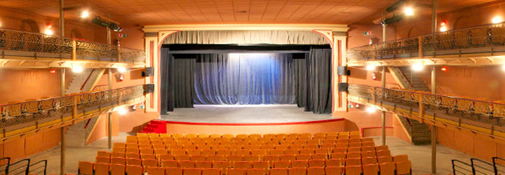 Teatre municipal Cal Bolet (Vilafranca del Penedès)