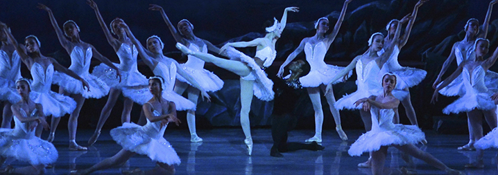 Ballet de Monterrey: El lago de los cisnes + La Bayadera