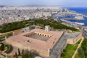 El Castell de Montjuïc obre les portes al microteatre