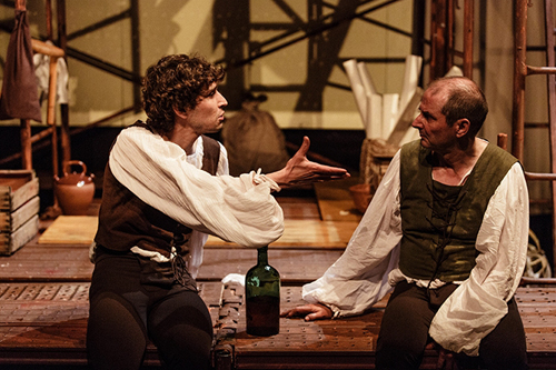 Guanya entrades dobles per a ‘Al sostre’ de Nigel Planer a l’Escenari Joan Brossa