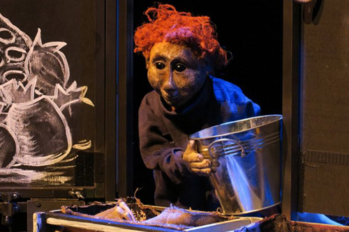 Guanya entrades dobles per a ‘Roig, pèl boig’ a l’Escenari Joan Brossa