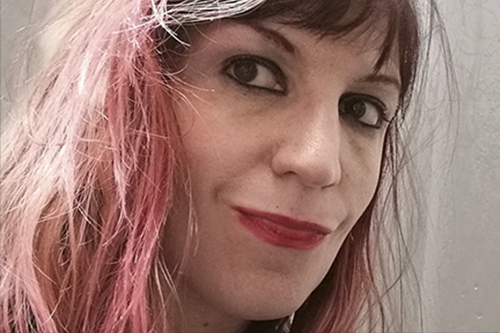 María Velasco, toca calar foc a la casa de les paraules