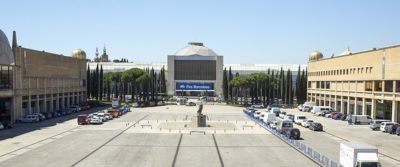 Plaça Univers