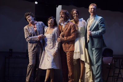 ‘L’Èxit de la temporada’, una comèdia teatral que celebra els 30 anys d’El Terrat