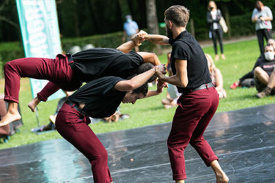 Els principals festivals escènics de Catalunya s’adapten a la pandèmia