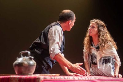 L'hostal de la Glòria de Josep Maria de Sagarra al Festival de Teatre en Versa de Barcelona