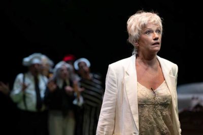 La victor c de Carme Poratcelli al teatre nacional de catalunya