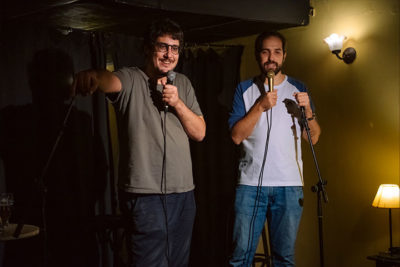 Bumping mics Comedy Gold Barcelona