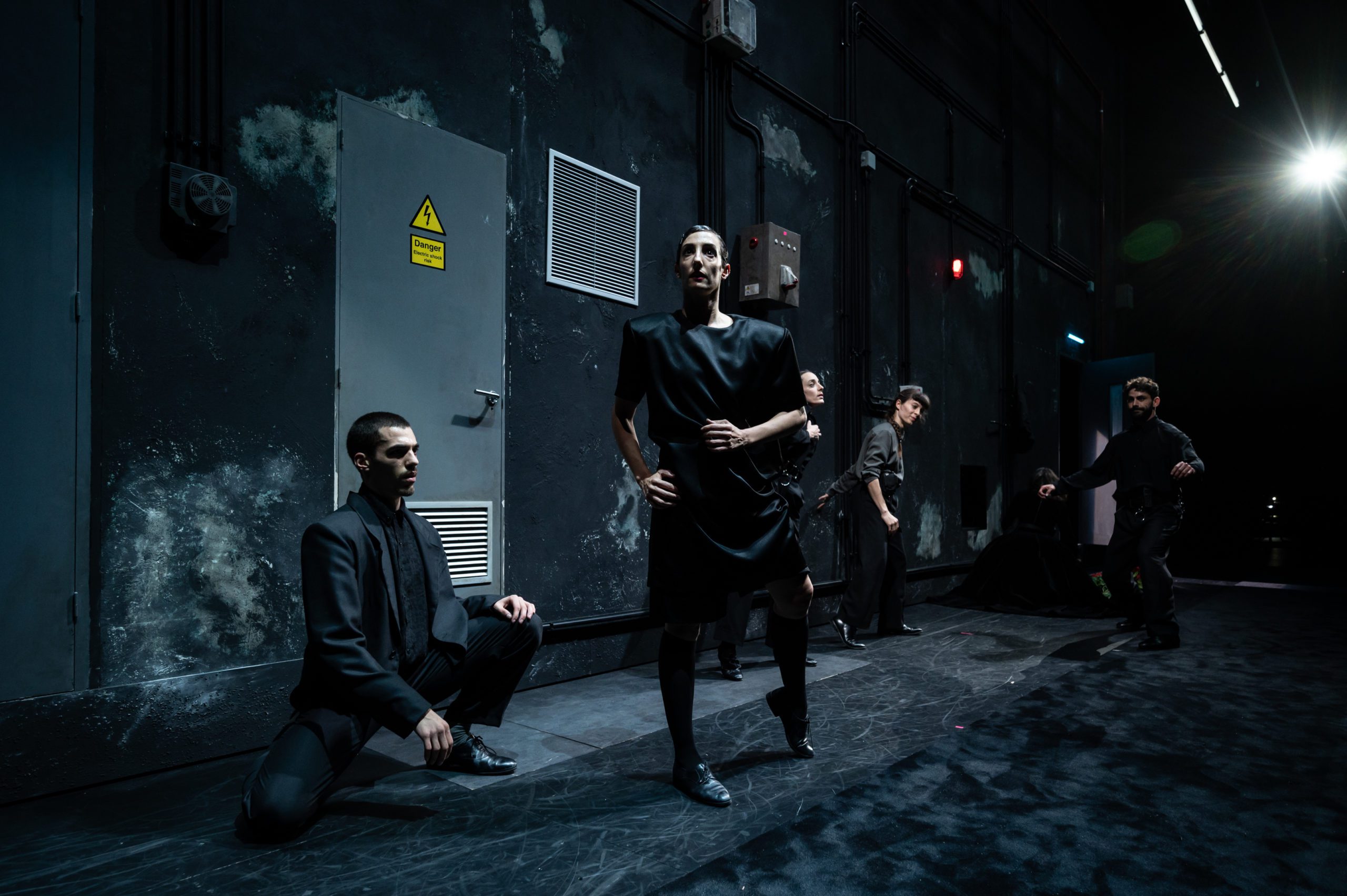 Veronal 'Opening night' de La Veronal: un homenatje al teatre - Revista Teatre ...