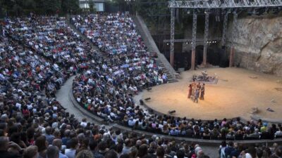 Grec 2024: “Roda el món i torna al Born”