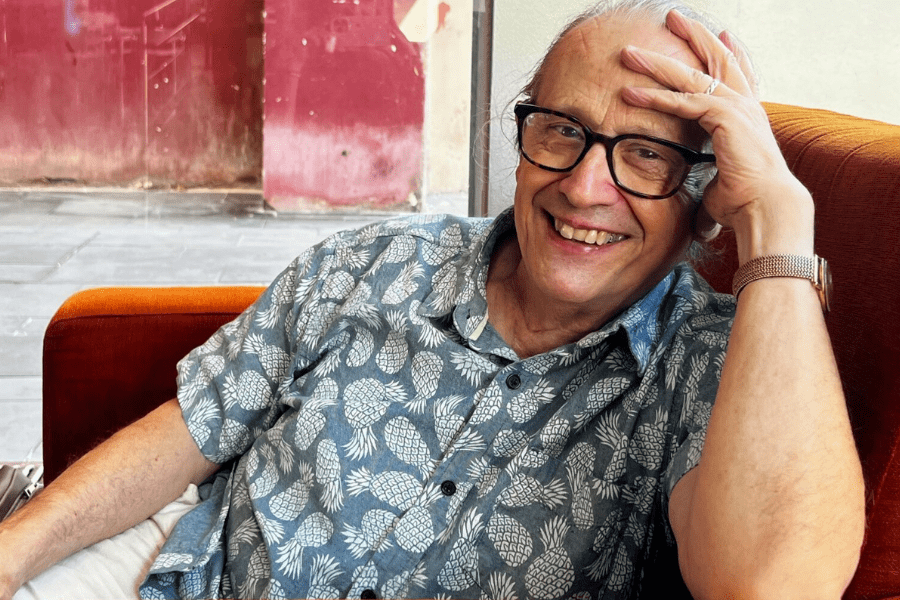 Oriol Genís: “Hubo una época en la que no sabía cómo afrontar un texto”