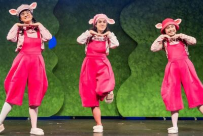 TEATRE-BARCELONA-3 porquets (8)