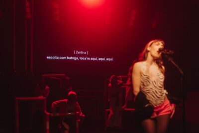 TEATRE-BARCELONA-Mil tres say cheese (4)