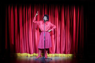 TEATRE-BARCELONA-Com vaig aprendre a conduir (5)