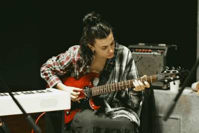 TEATRE-BARCELONA-GALERIA-Kathleen Hanna (4)