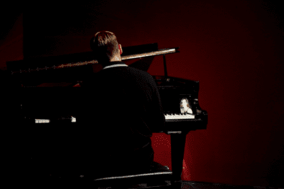 TEATRE-BARCELONA-GALERIA-Lluites i metamorfosis d una dona (1)