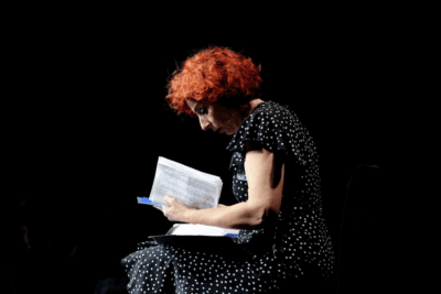 TEATRE-BARCELONA-GALERIA-Lluites i metamorfosis d una dona (4)