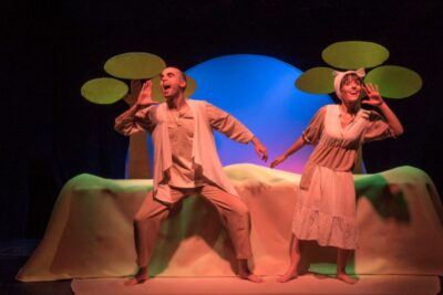 TEATRE-BARCELONA-Jagilé el porquet verd blau (3)