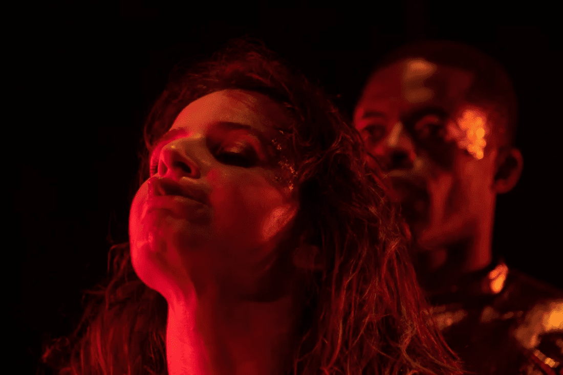 Poliana Lima: Oro negro