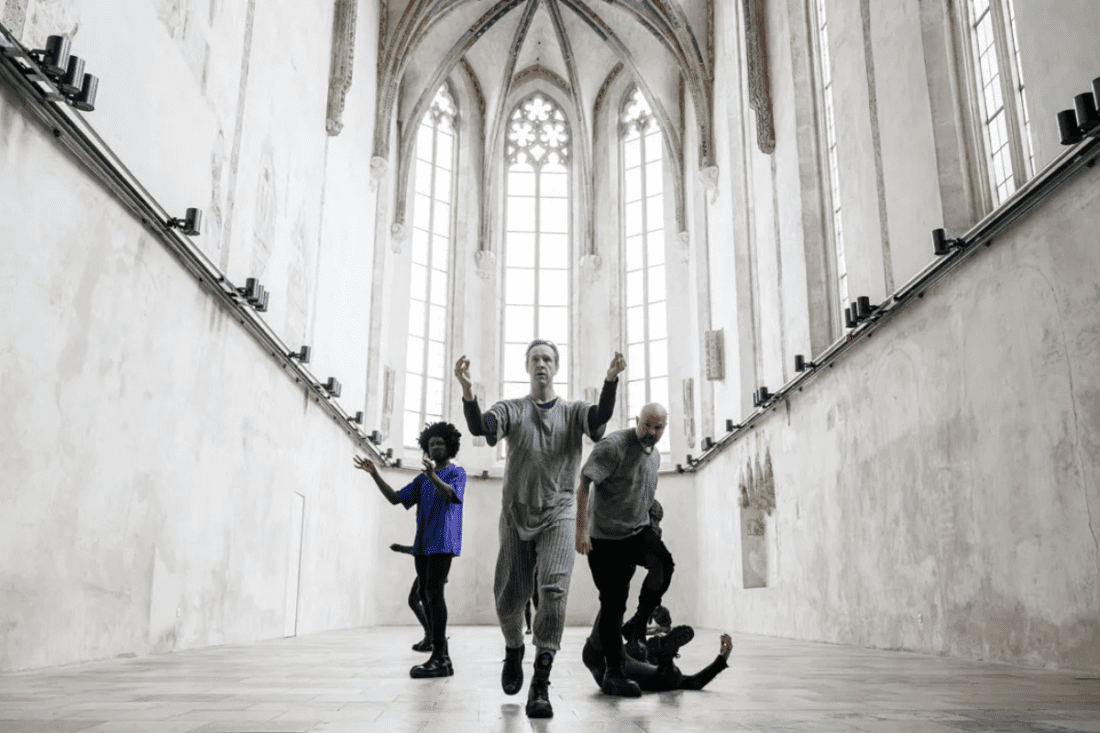 Jefta van Dinther: Unearth