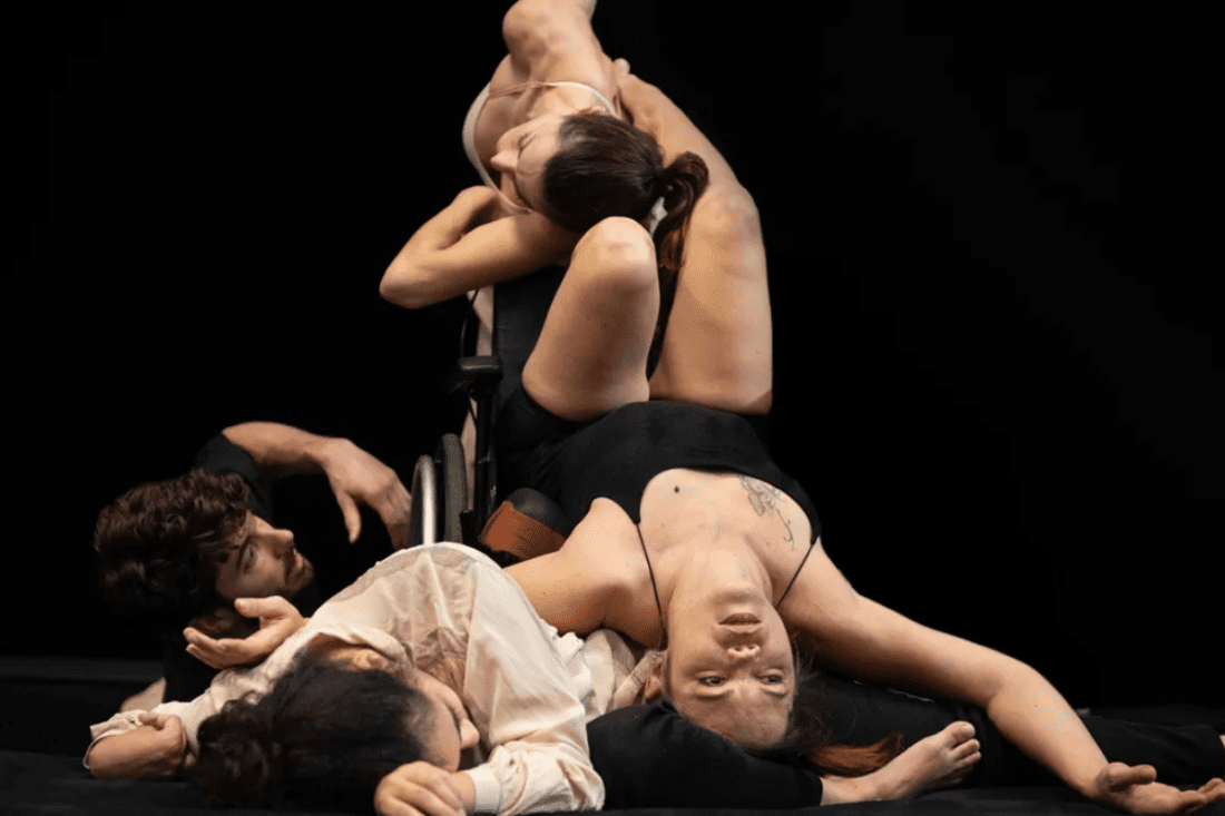 L’Autre Maison: Starting with the Limbs