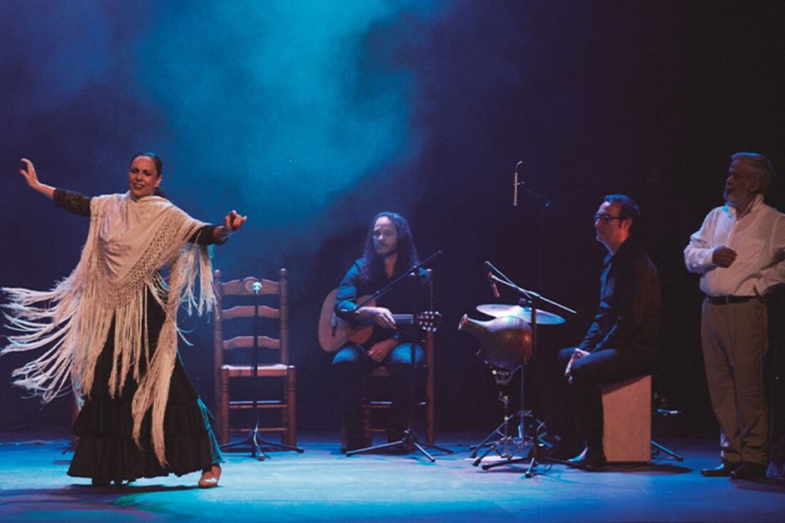 Rocío Pozo Flamenco: Luna
