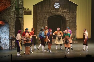TEATRE-BARCELONA-Cançó d'amor i de guerra (4)
