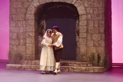TEATRE-BARCELONA-Cançó d'amor i de guerra (5)