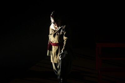 TEATRE-BARCELONA-Cantando bajo las balas (2)