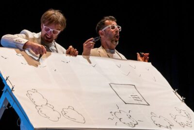 TEATRE-BARCELONA-Mentida podrida (5)